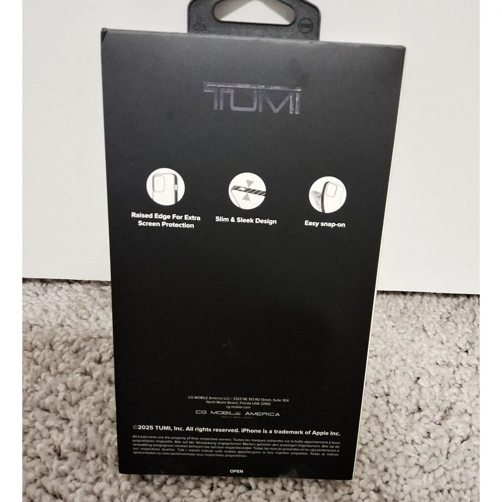Tumi iPhone 16 MagSafe Wireless Charging Black/Yellow Cellphone Case Brand New